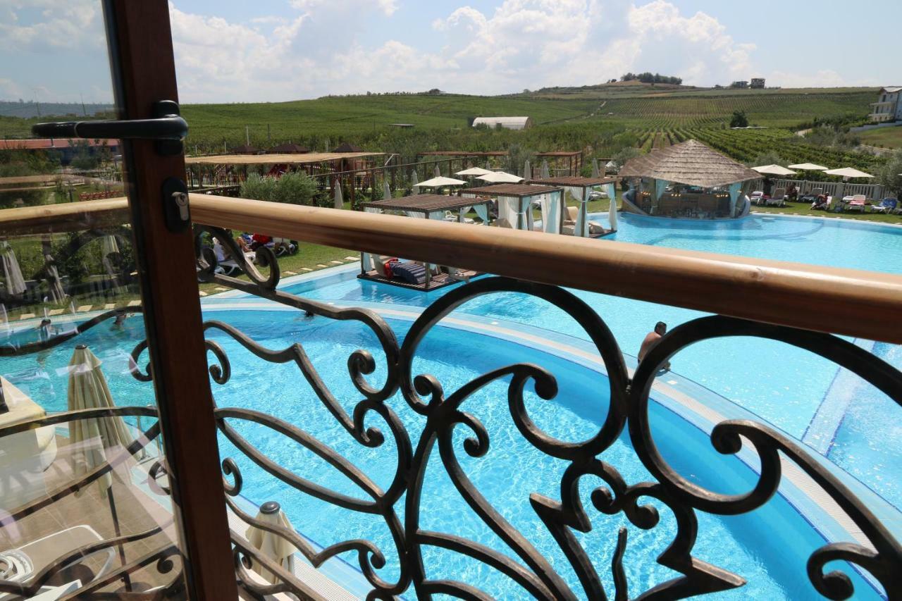 Vinea Resort Durres Exterior photo