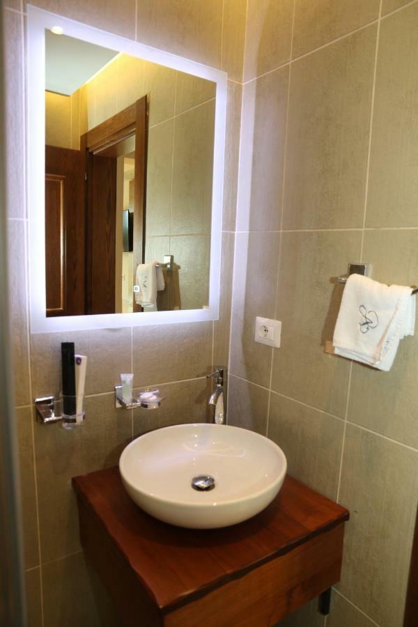 Vinea Resort Durres Exterior photo