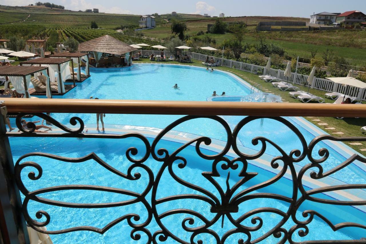 Vinea Resort Durres Exterior photo